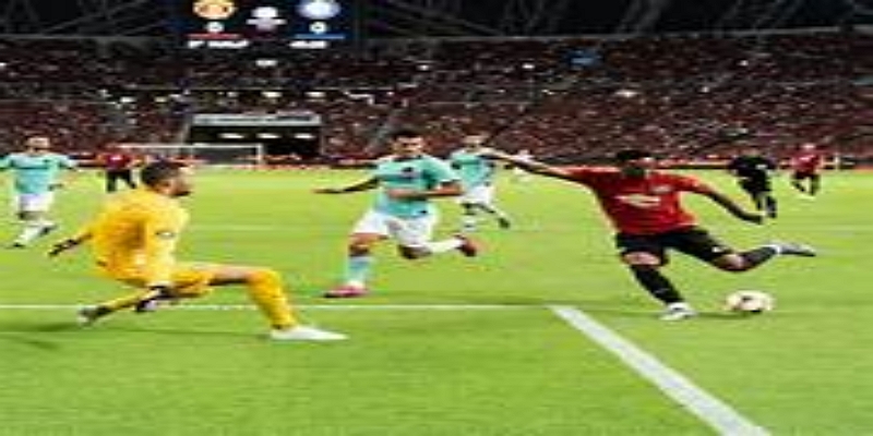 上半场统治力：巴萨新援迅速融入-开云体育