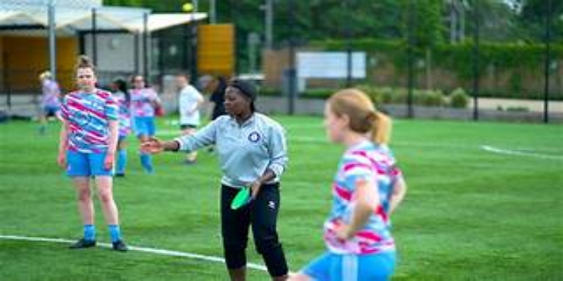 开云体育重点解析：彩虹鞋带运动与英格兰足球的包容性推进-开云体育